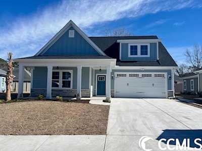 1022 Graybill Lane North Myrtle Beach, SC 29582