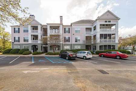 130 River Landing Dr Charleston, SC 29492