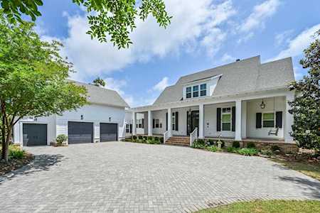 4390 Stonebridge Rd Destin, FL 32541