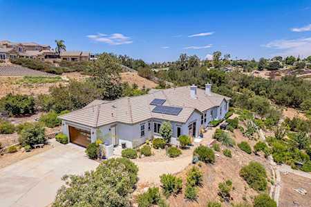 4510 Highland Oaks St Fallbrook, CA 92028