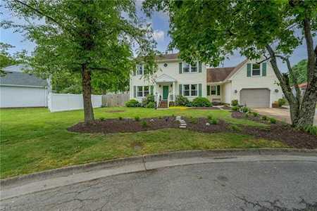 304 Willow Bend Ct Chesapeake, VA 23323