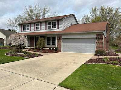 45434 Moonlight Dr Plymouth Twp, MI 48170