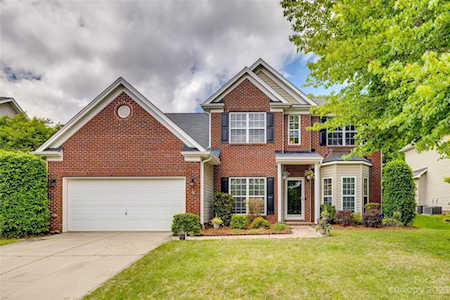 5540 Alexandrite Way Fort Mill, SC 29708