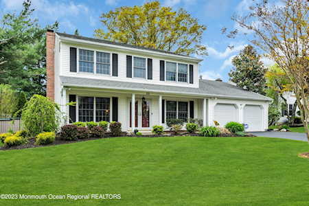 22 Twin Terrace Holmdel, NJ 07733