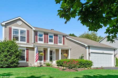 1104 Jennifer Ln Bolingbrook, IL 60440