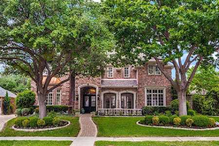 5213 Runnin River Drive Plano, TX 75093