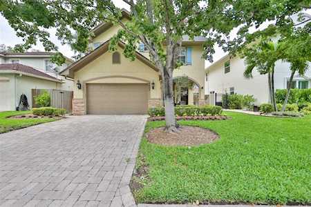 3003 W San Carlos St Tampa, FL 33629