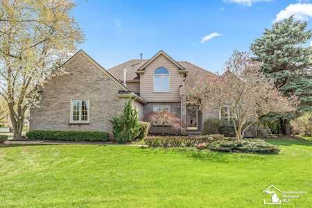 10172 Longford Dr Green Oak Twp, MI 48178