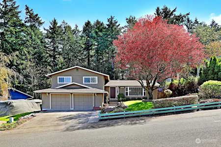 18636 111th Place SE Renton, WA 98055