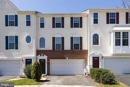 431 Scarecrow Ct Hockessin, DE 19707