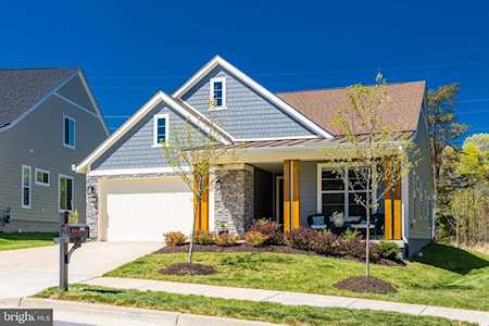 127 Mallard Dr Lake Frederick, VA 22630