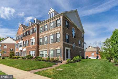 2817 Moores Plains Blvd Upper Marlboro, MD 20774