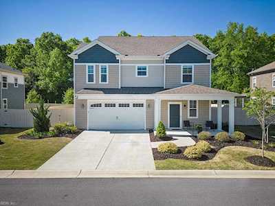 639 Middleton Way Chesapeake, VA 23322