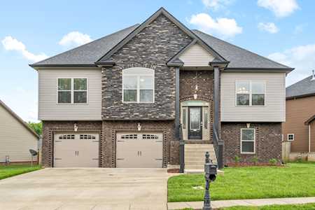 1283 Golden Eagle Way Clarksville, TN 37040