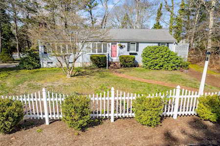 2 Elizabeth Island Road Mashpee, MA 02649