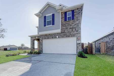 21219 Harbor Shore Dr Cypress, TX 77433