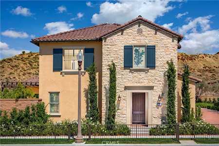 171 Plum Lily #1 Irvine, CA 92618