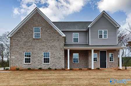319 Creek Grove Avenue New Market, AL 35761