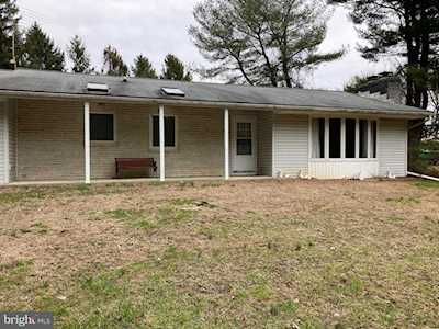 107 Brabson Ln Peach Bottom, PA 17563
