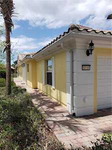 11948 Kajetan Ln #1D Orlando, FL 32827