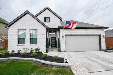 6107 Briarstone Crest Dr Katy, TX 77493