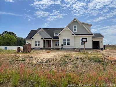 5832 Dottie Circle Hope Mills, NC 28348