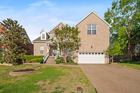 141 Chesapeake Harbor Blvd Hendersonville, TN 37075