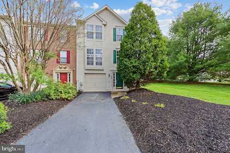 202 Sloan Ct Wilmington, DE 19808