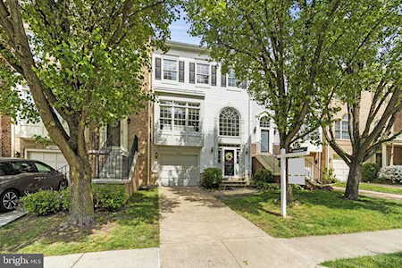 6605 Dunwich Way Alexandria, VA 22315