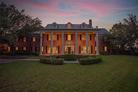 1120 Pebble Creek Road Fort Worth, TX 76107