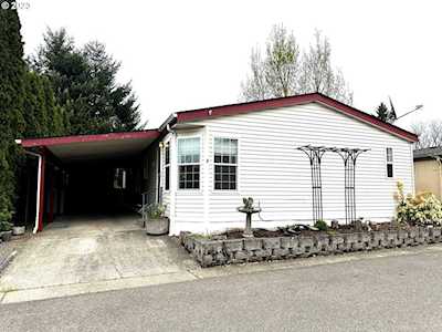 1805 NE 94th ST #8 Vancouver, WA 98665