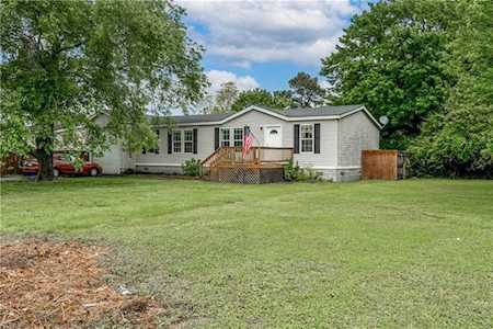 1308 Blue Jay Dr Virginia Beach, VA 23453
