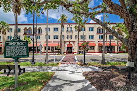238 Tampa Ave W #321 Venice, FL 34285