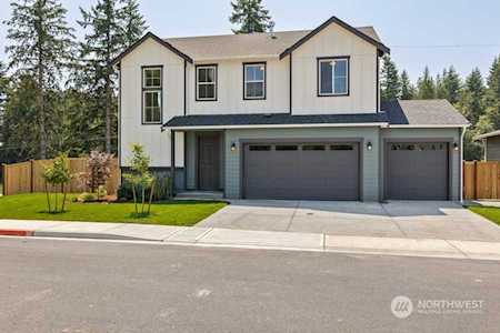 6099 Windlass Ave SE #1 Port Orchard, WA 98367