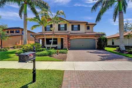 11420 N Carrington Ave Parkland, FL 33076