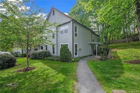 6 Woods Brooke Lane #2 Yorktown Heights, NY 10598
