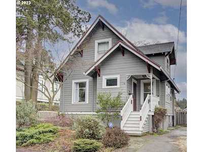 15 SE 76th AVE Portland, OR 97215