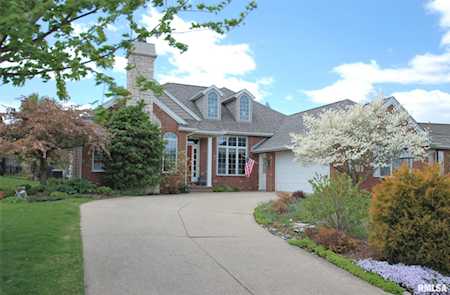 4114 W Tangleoaks Ct Peoria, IL 61615