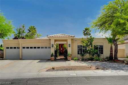 9605 Hawksbill Ct Las Vegas, NV 89117