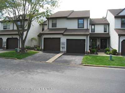 244 Longwood Dr #24-4 Manalapan, NJ 07726