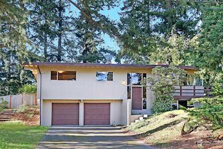 16436 SE 8th St Bellevue, WA 98008