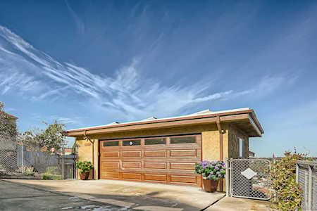 2451 Balboa Vista Drive San Diego, CA 92105