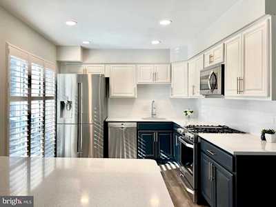 4607 Mayhunt Ct Alexandria, VA 22312