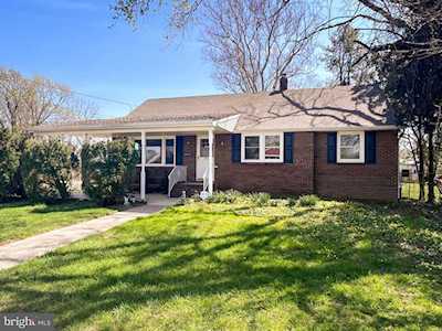288 Creek Rd Bellmawr, NJ 08031