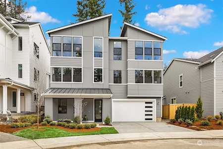 646 Site 10 216th Place SE Sammamish, WA 98074