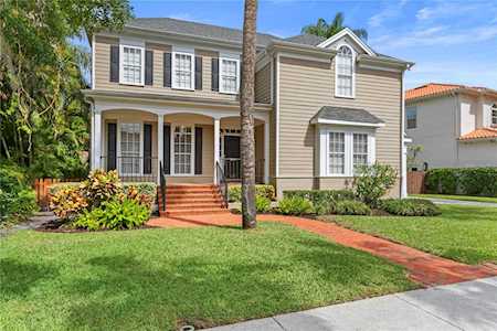 429 S Royal Poinciana Dr Tampa, FL 33609