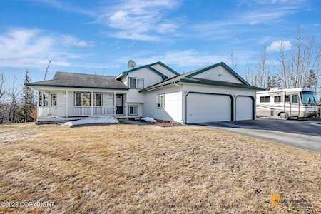 6880 E Andrew Circle Wasilla, AK 99654
