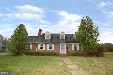 243 Delaware Ave Harrington, DE 19952