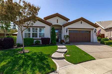 2128 Penstone Loop Roseville, CA 95747