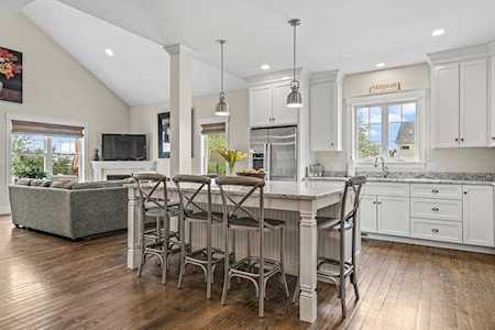 341 Hunnewell St #341 Needham, MA 02494